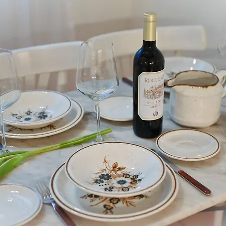 公寓 Ruga House In 7