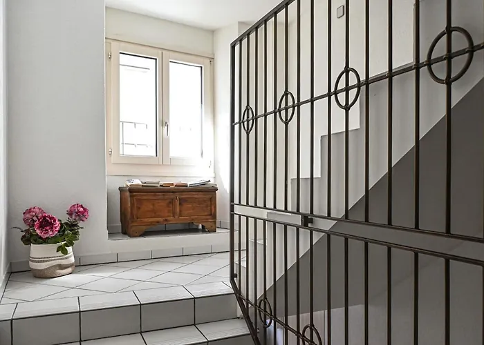 Ruga House In 7 Ασκόνα