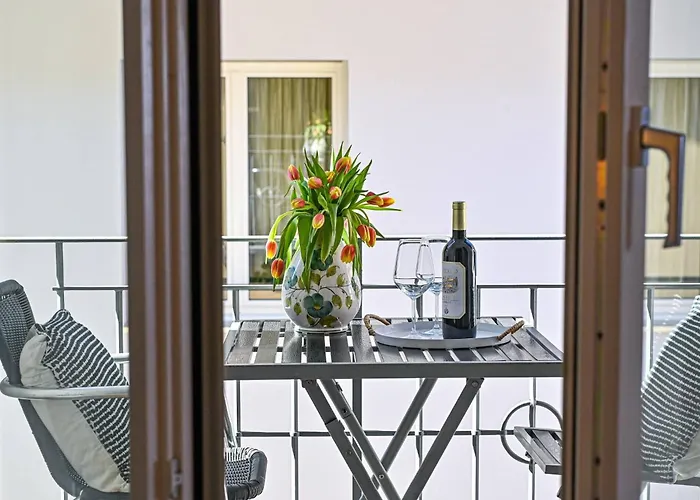 Ruga House In 7 Ασκόνα