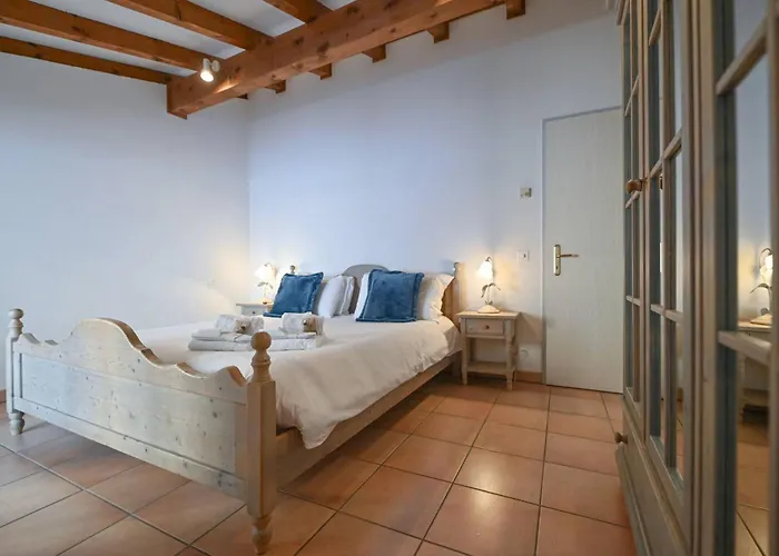 Ruga House In 7 Ασκόνα